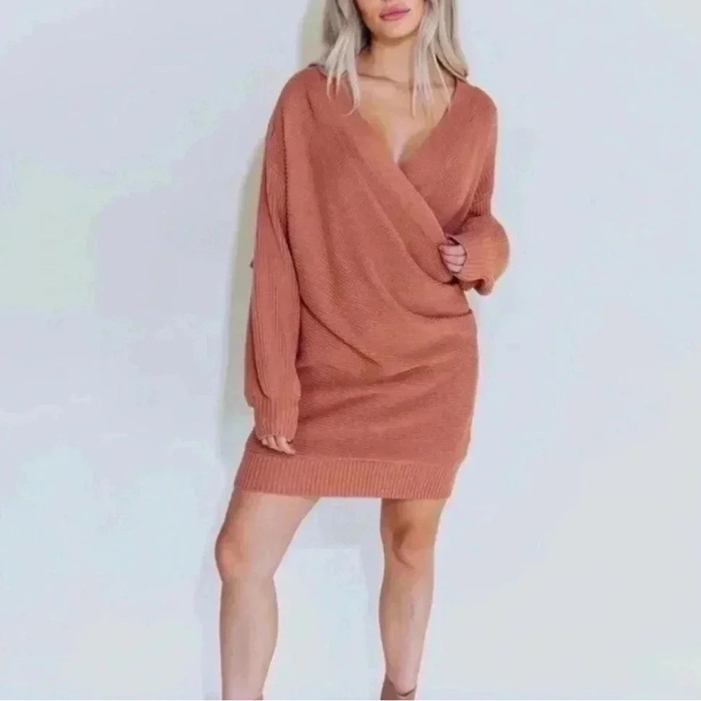 Kittenish Terracotta Long Sleeve Dress